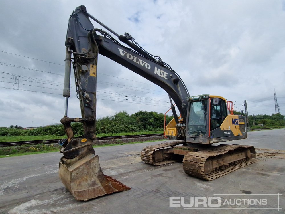 2016 Volvo EC220EL - Pelle sur chenille: photos 1 2016 Volvo EC220EL - Pelle sur chenille: photos 1