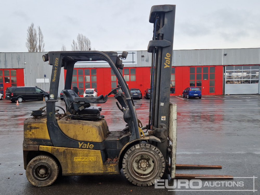 2016 Yale GLP25VX - Chariot élévateur: photos 5 2016 Yale GLP25VX - Chariot élévateur: photos 5