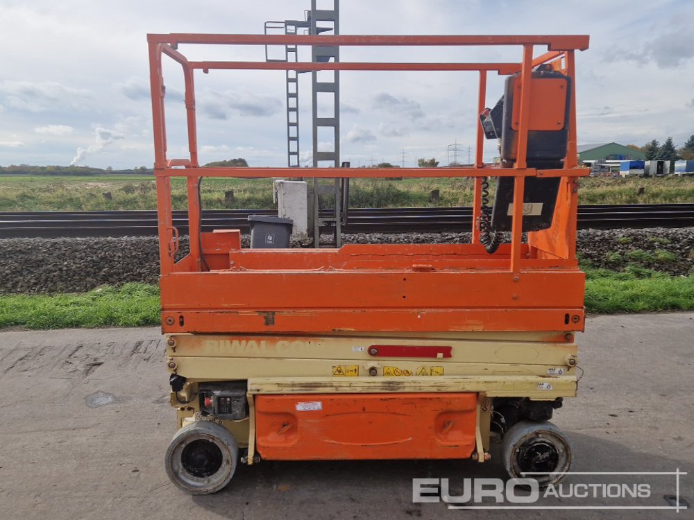2018 JLG 1930ES - Nacelle: photos 2 2018 JLG 1930ES - Nacelle: photos 2