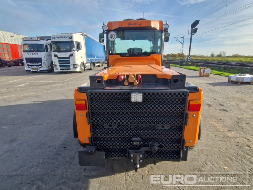 2018 Multihog MX120 4WD Utility Vehicle, Rearview Camera, AC - Quadricycle: photos 4 2018 Multihog MX120 4WD Utility Vehicle, Rearview Camera, AC - Quadricycle: photos 4