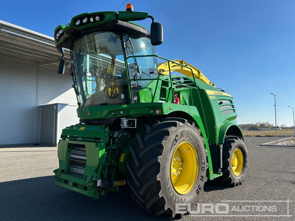 2020 John Deere 8200i - Moissonneuse-batteuse: photos 1 2020 John Deere 8200i - Moissonneuse-batteuse: photos 1