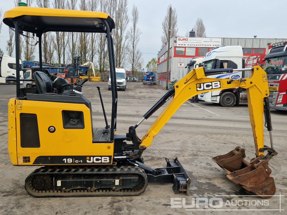 2022 JCB 19C-1 - Mini pelle: photos 5 2022 JCB 19C-1 - Mini pelle: photos 5