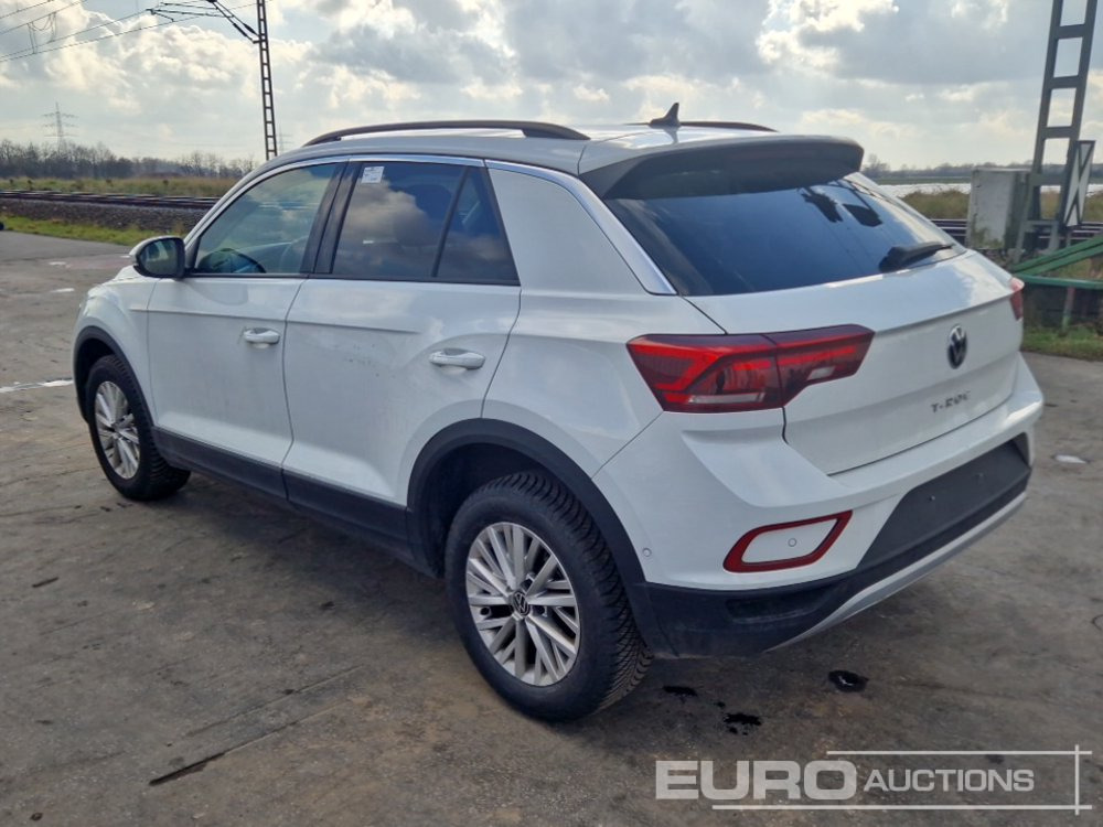 2024 Volkswagen T-Roc - SUV: photos 3 2024 Volkswagen T-Roc - SUV: photos 3