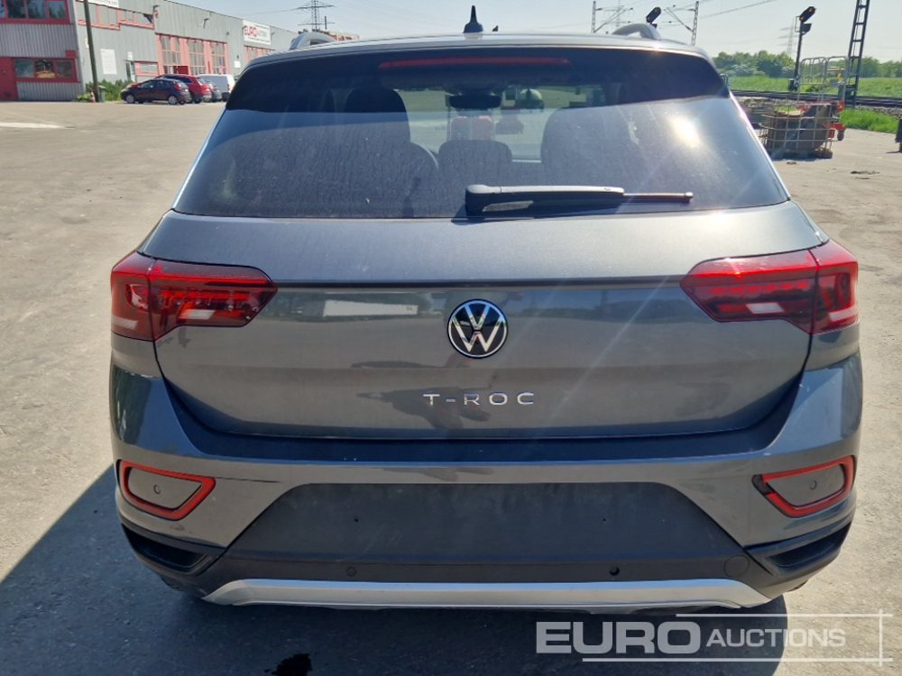 2025 Volkswagen T-Roc - SUV: photos 4 2025 Volkswagen T-Roc - SUV: photos 4