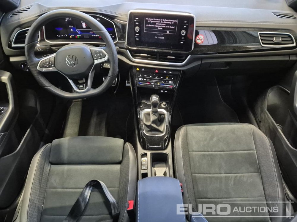 2025 Volkswagen T-Roc - SUV: photos 4 2025 Volkswagen T-Roc - SUV: photos 4