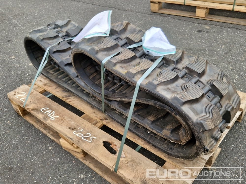 300x84x52.5 Rubber Track - Chenille pour Engins de chantier: photos 2 300x84x52.5 Rubber Track - Chenille pour Engins de chantier: photos 2