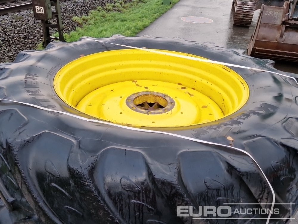 620/70 R 42 Tyres with Rims - Pneu: photos 5 620/70 R 42 Tyres with Rims - Pneu: photos 5