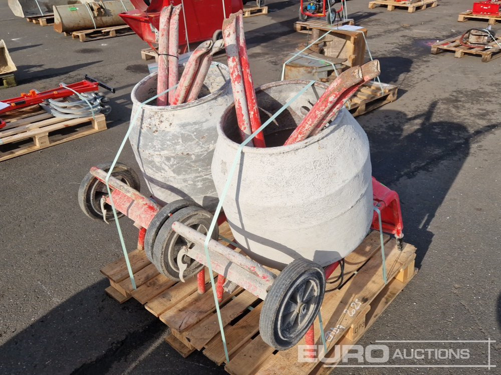 Cement Mixers (2 of) - Bétonnière: photos 3 Cement Mixers (2 of) - Bétonnière: photos 3