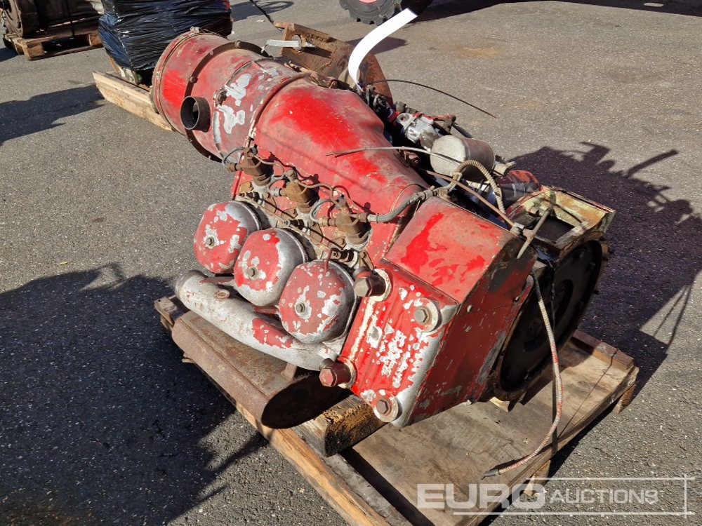 Deutz 3 Cylinder Diesel Engine - Moteur: photos 4 Deutz 3 Cylinder Diesel Engine - Moteur: photos 4