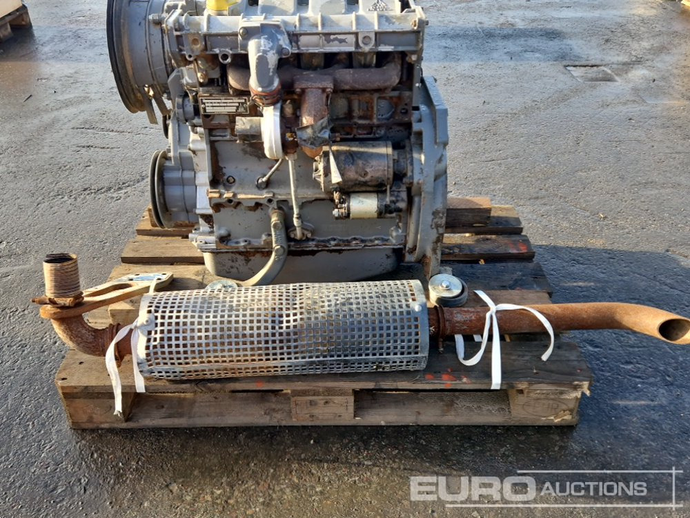 Deutz 4 Cyinder Turbo Diesel Engine - Moteur: photos 5 Deutz 4 Cyinder Turbo Diesel Engine - Moteur: photos 5