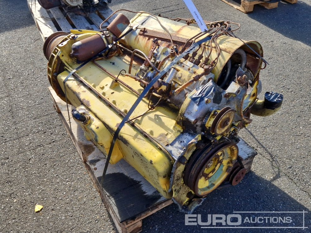 Deutz 6 Cylinder Diesel Engine - Moteur: photos 2 Deutz 6 Cylinder Diesel Engine - Moteur: photos 2