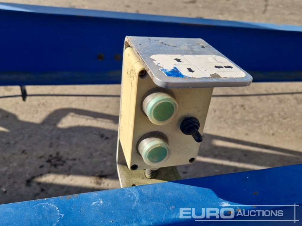 Nacelle articulée Dino 210XT: photos 25 Nacelle articulée Dino 210XT: photos 25