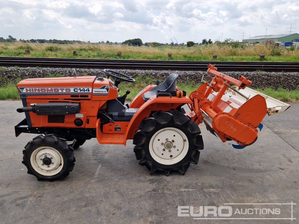 Hinomoto C144 - Micro tracteur: photos 2 Hinomoto C144 - Micro tracteur: photos 2