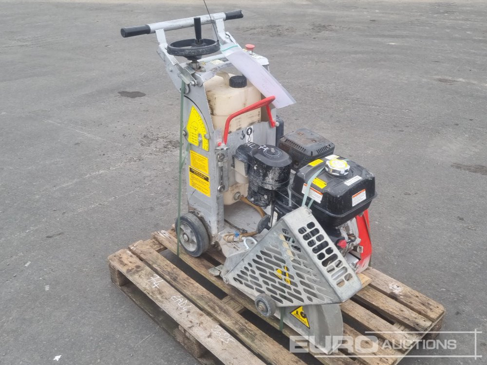 Husqvarna FS400LV - Travaux routiers: photos 4 Husqvarna FS400LV - Travaux routiers: photos 4