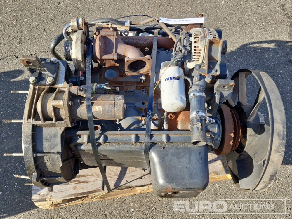 Iveco 4 Cylinder Turbo Diesel Engine - Moteur: photos 5 Iveco 4 Cylinder Turbo Diesel Engine - Moteur: photos 5