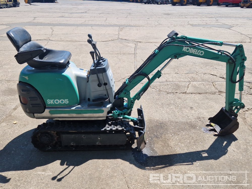 Mini pelle Kobelco SK005: photos 6