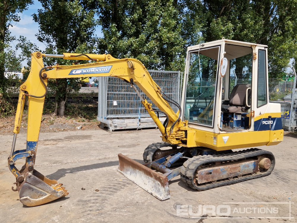 Komatsu PC20-6 - Mini pelle: photos 1 Komatsu PC20-6 - Mini pelle: photos 1