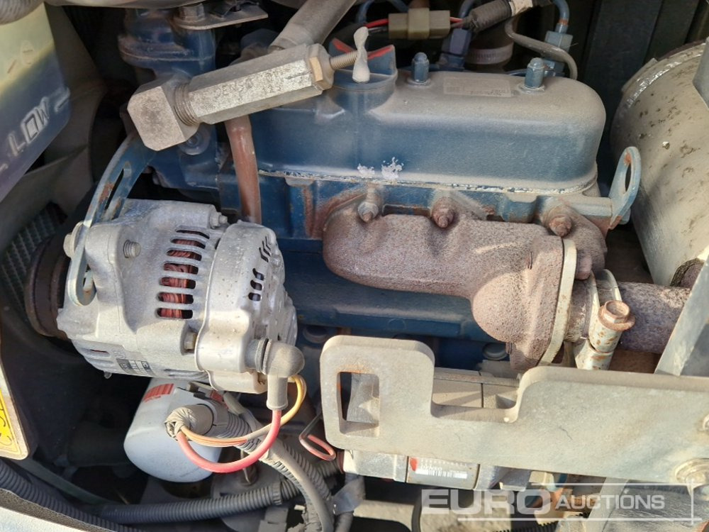 Mini pelle Kubota KX015-4: photos 16