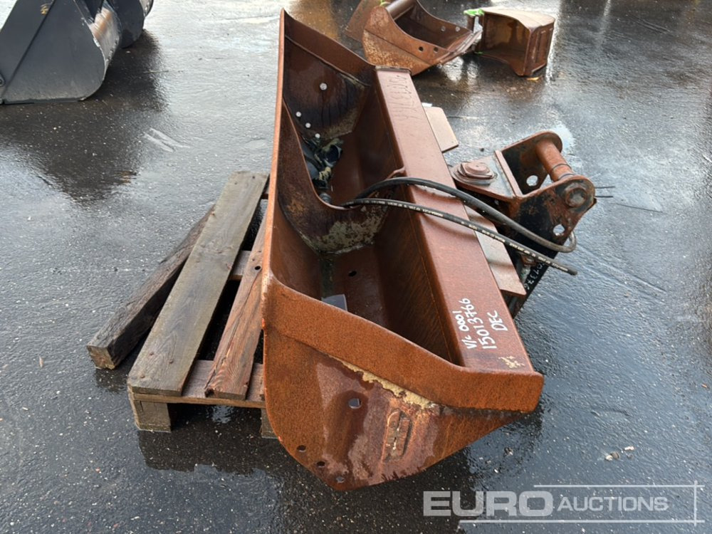 Lehnhoff 72" Hydraulic Tilt Ditchinmg Bucket, MS08 - Godet: photos 2 Lehnhoff 72" Hydraulic Tilt Ditchinmg Bucket, MS08 - Godet: photos 2