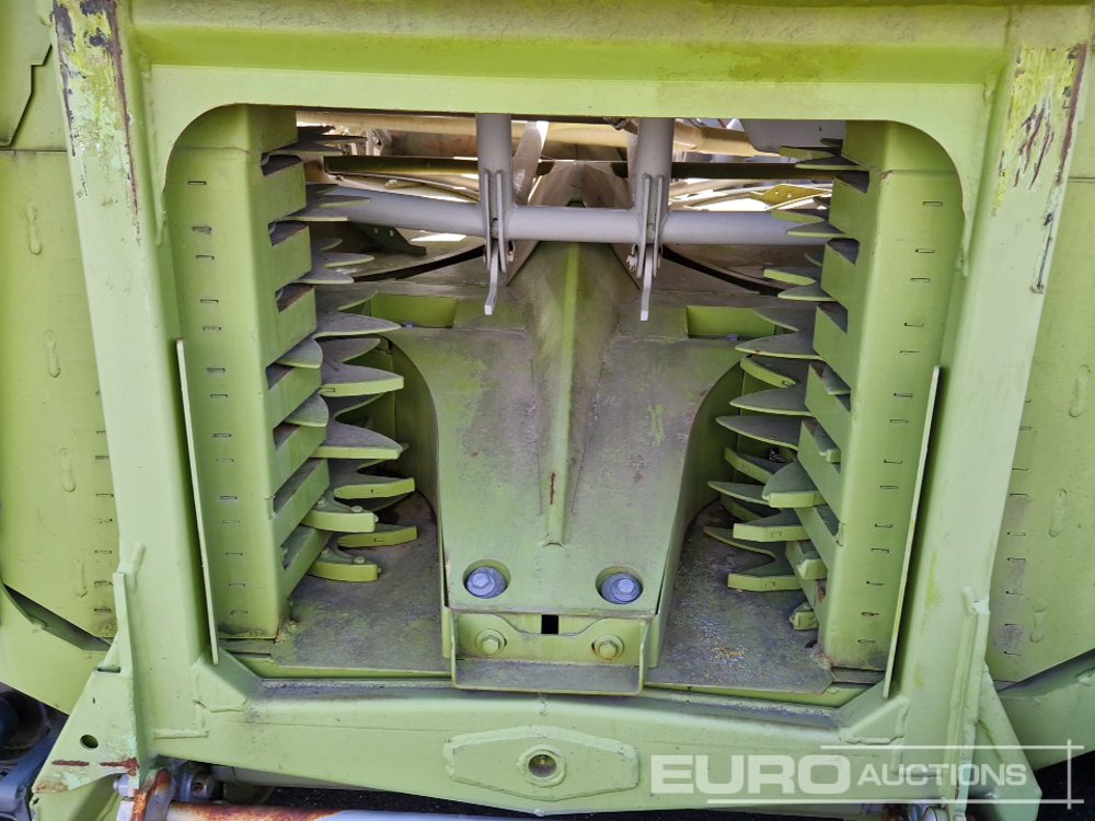 Machine agricole 2014 Claas ORBIS 900: photos 14