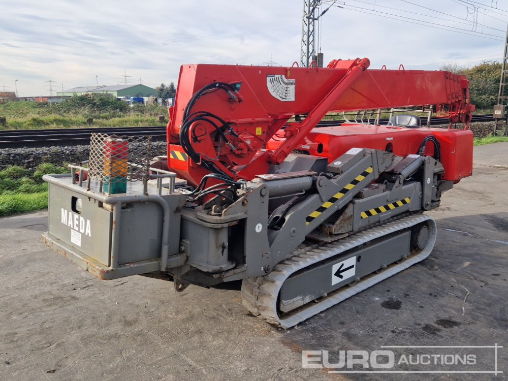 Maeda MC-305C - Mini grue: photos 1 Maeda MC-305C - Mini grue: photos 1