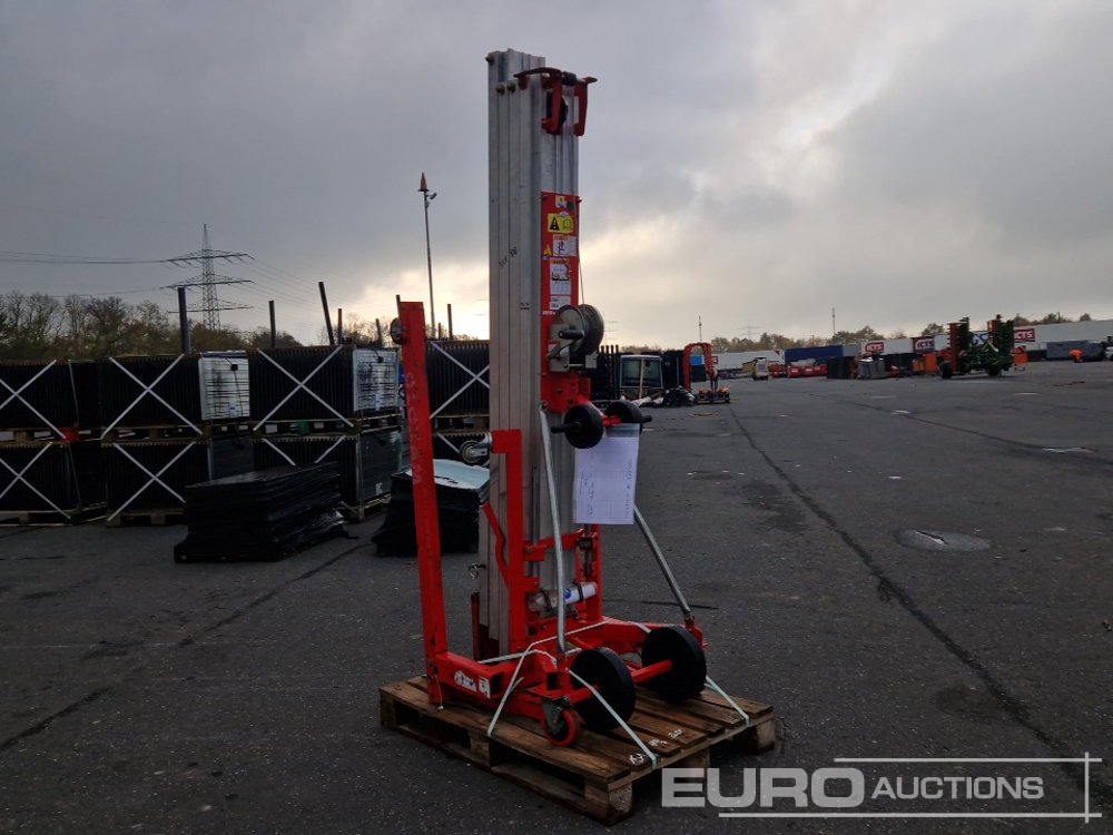 2018 Genie SLC-24 - Matériel de manutention: photos 1 2018 Genie SLC-24 - Matériel de manutention: photos 1