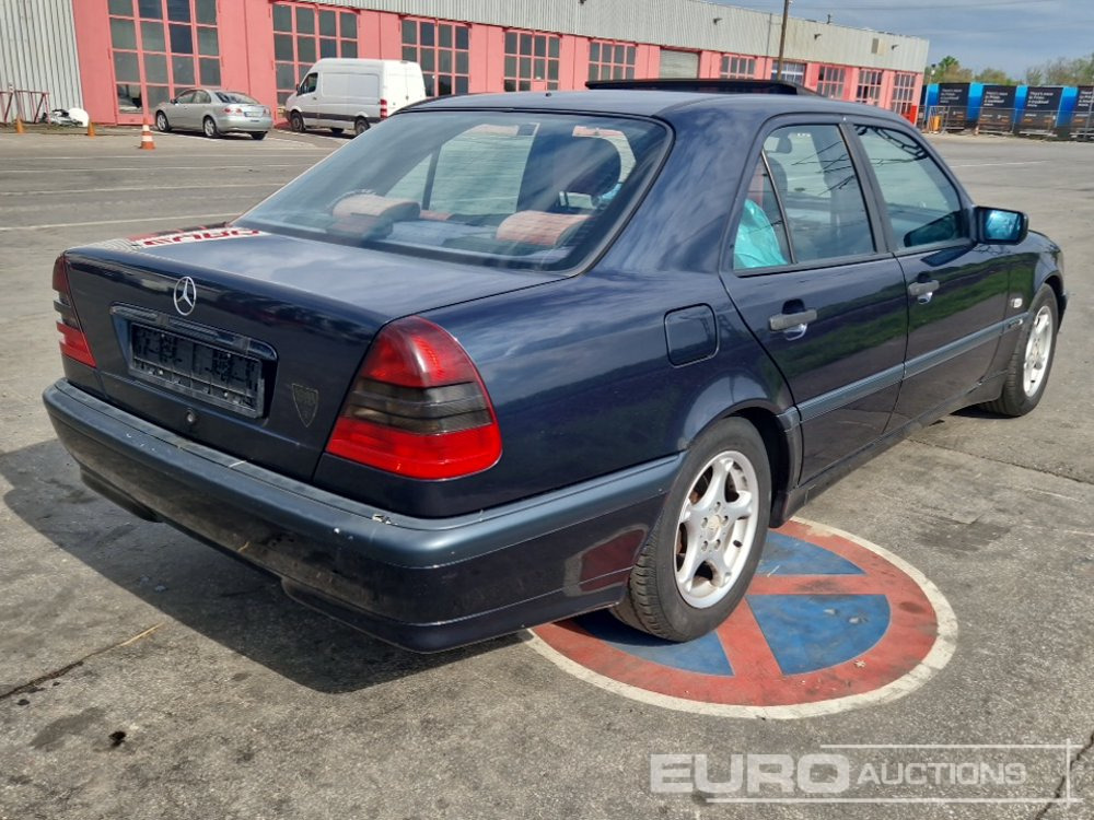 Mercedes Petrol, Automatic, Sunroof, Spare Tyres - Voiture: photos 5 Mercedes Petrol, Automatic, Sunroof, Spare Tyres - Voiture: photos 5