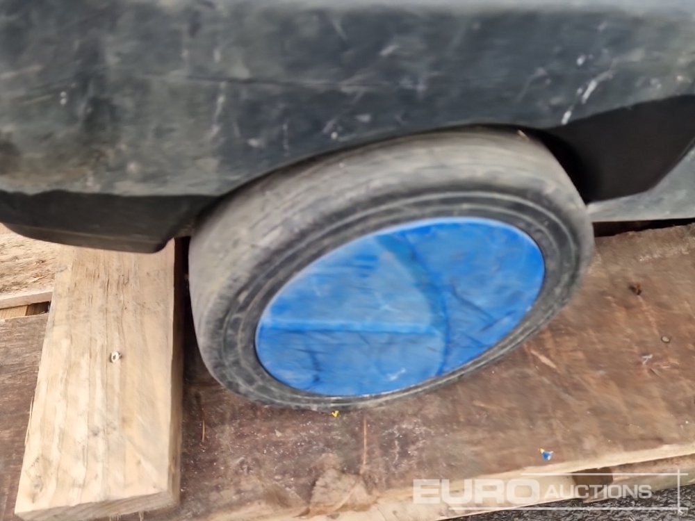 Nilfisk MH 4M-200/1050 Pressure Wacher - Nettoyeur haute pression: photos 5 Nilfisk MH 4M-200/1050 Pressure Wacher - Nettoyeur haute pression: photos 5