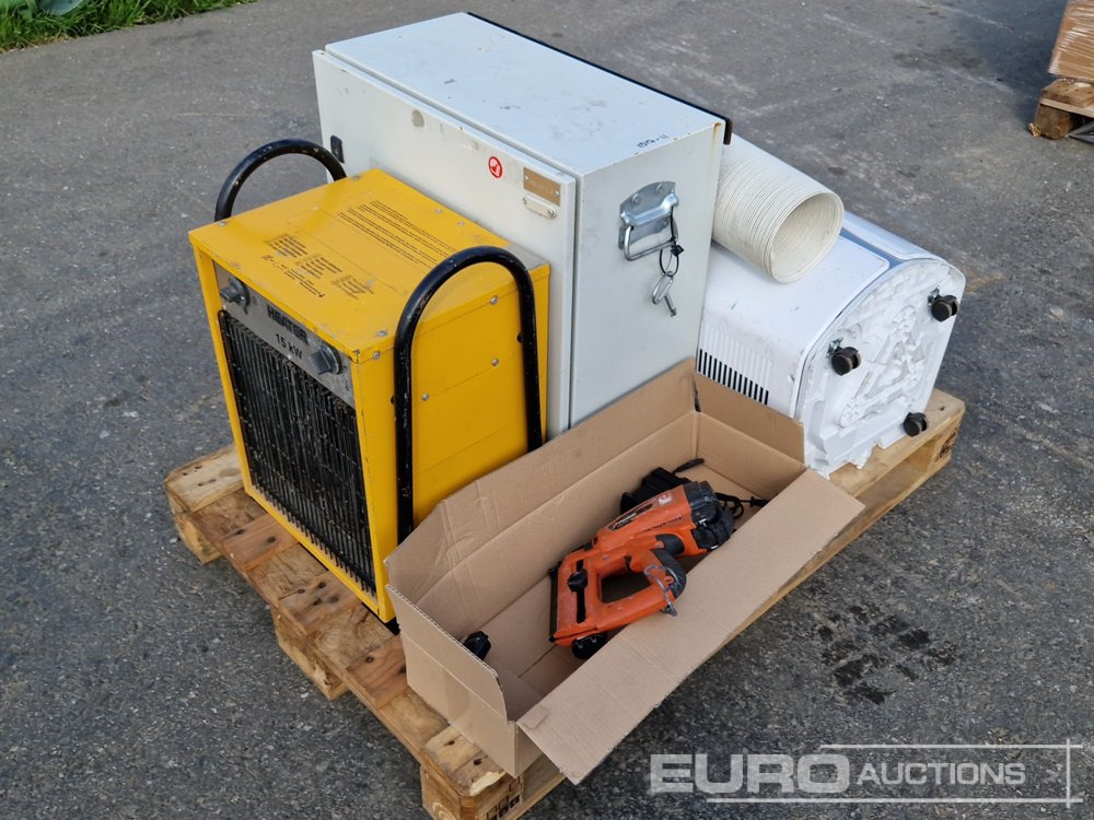Pallet of AC, Nailgun, Heater, Distribution Box - Matériel de chantier: photos 4 Pallet of AC, Nailgun, Heater, Distribution Box - Matériel de chantier: photos 4