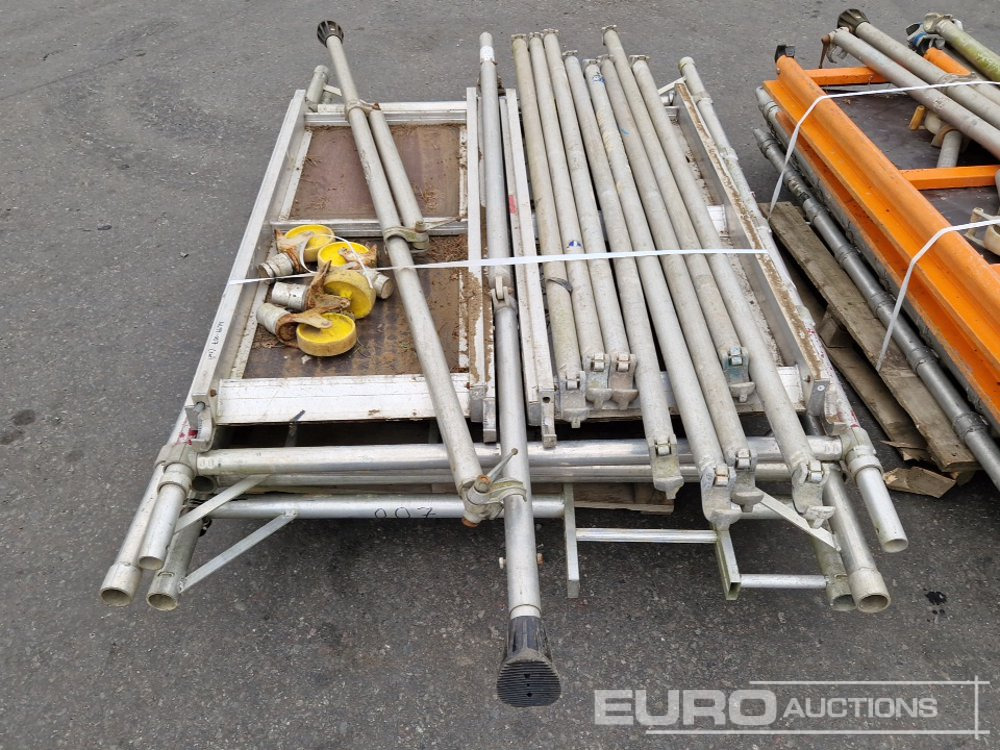 Pallets of Scaffolding (2 of) - Matériel de chantier: photos 5 Pallets of Scaffolding (2 of) - Matériel de chantier: photos 5