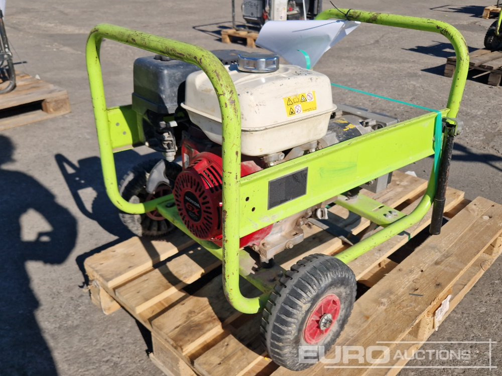 Pramac E5000-R Generator - Groupe électrogène: photos 3 Pramac E5000-R Generator - Groupe électrogène: photos 3