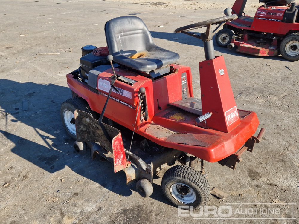 Toro HMR 1600 Ride on Lawnmower - Motofaucheuse: photos 4 Toro HMR 1600 Ride on Lawnmower - Motofaucheuse: photos 4