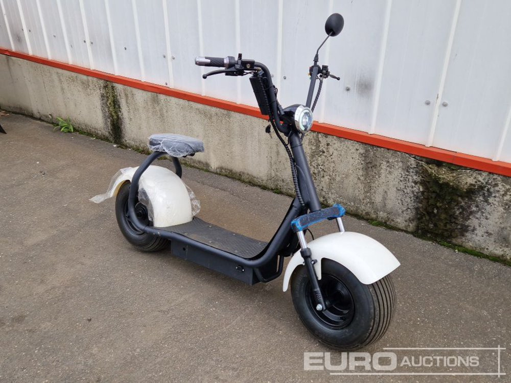 Unused City coco Electric Scooter - Voiturette de golf: photos 5 Unused City coco Electric Scooter - Voiturette de golf: photos 5