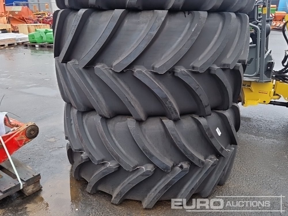 Unused Firestone 900/60R32 Tyres (4 of) - Pneu: photos 5 Unused Firestone 900/60R32 Tyres (4 of) - Pneu: photos 5