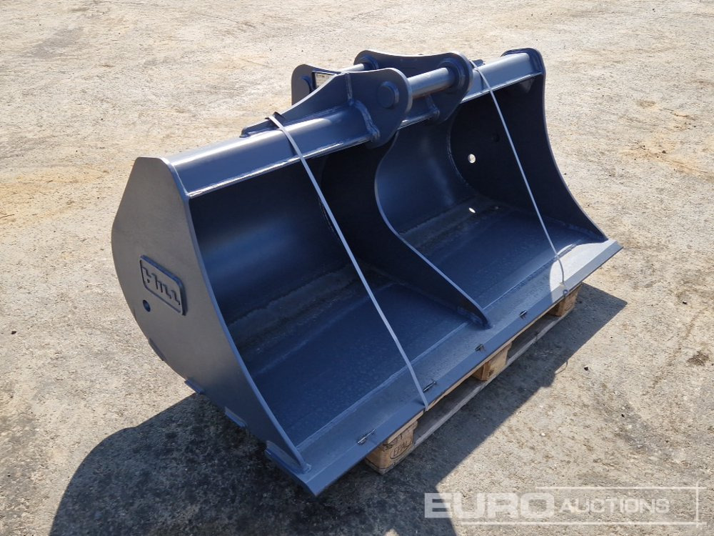 Unused Strickland 72" Ditching Bucket, 65mm Pin to suit Hitachi ZX130 - Godet: photos 4 Unused Strickland 72" Ditching Bucket, 65mm Pin to suit Hitachi ZX130 - Godet: photos 4