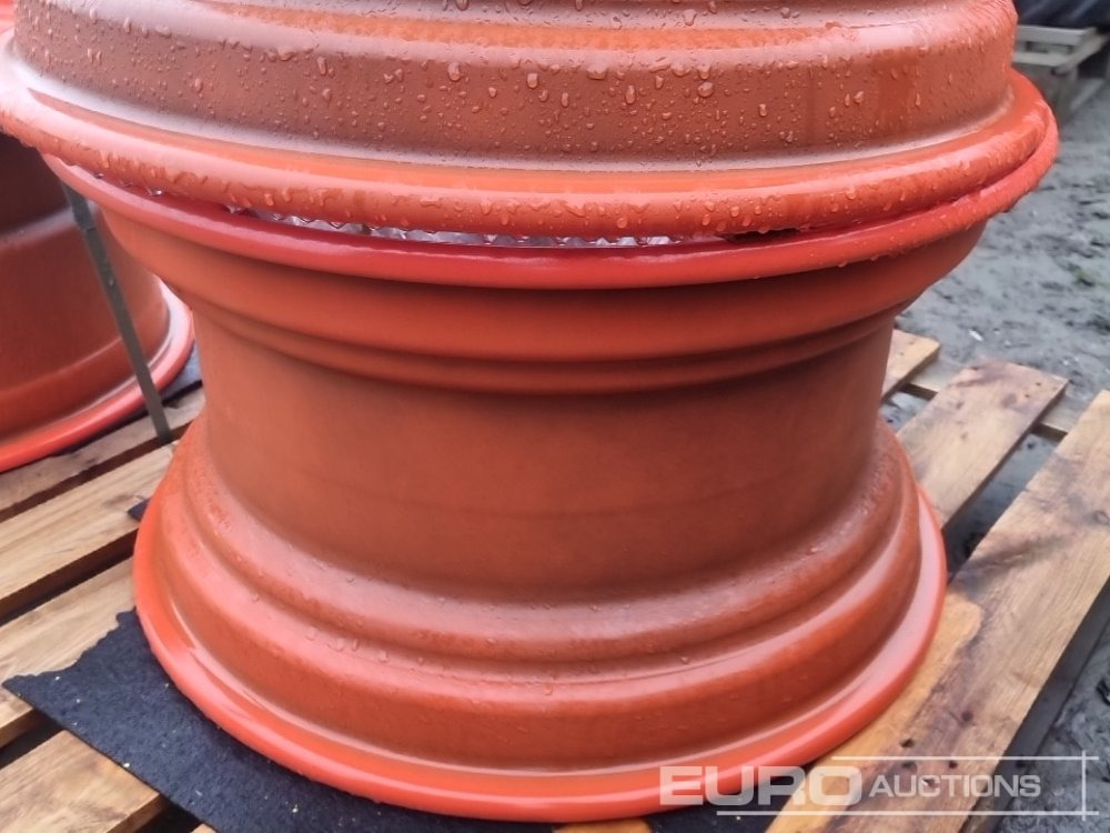 Unused Wacker Neuson Rim (2 of) - Pneu: photos 4 Unused Wacker Neuson Rim (2 of) - Pneu: photos 4