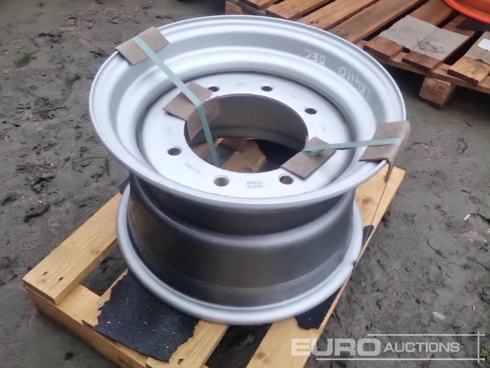 Unused Wacker Neuson Rim - Pneu: photos 2 Unused Wacker Neuson Rim - Pneu: photos 2