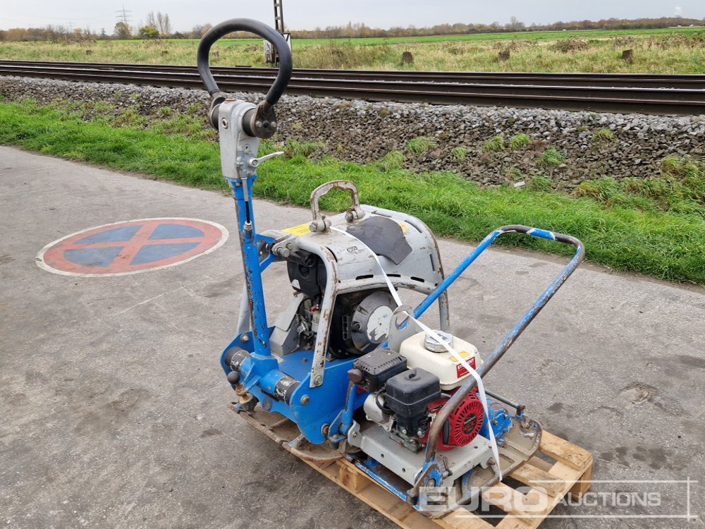 Weber MT Walj Behind Compaction Plates (2 of) - Plaque vibrante: photos 1 Weber MT Walj Behind Compaction Plates (2 of) - Plaque vibrante: photos 1