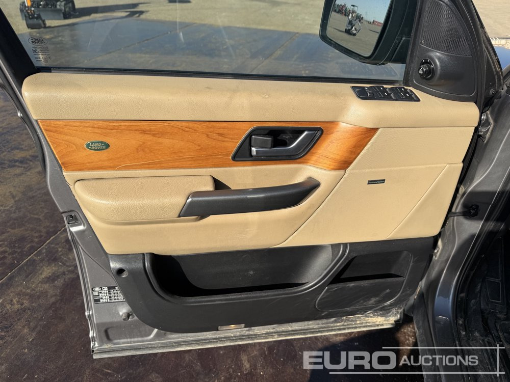 SUV 2007 Land Rover Range Rover Sport: photos 11