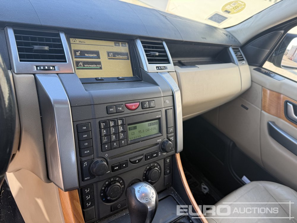 SUV 2007 Land Rover Range Rover Sport: photos 18