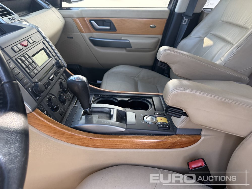 SUV 2007 Land Rover Range Rover Sport: photos 19