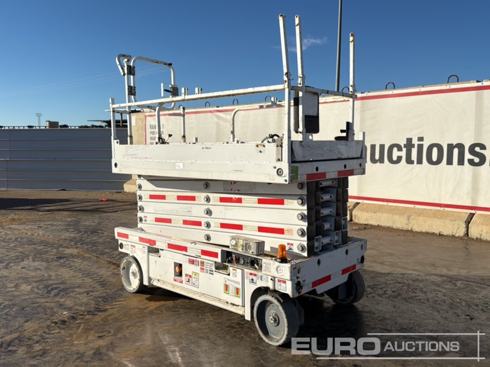 2015 Haulotte Compact 14 - Nacelle: photos 3 2015 Haulotte Compact 14 - Nacelle: photos 3