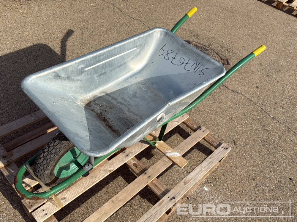 Construction WheelBarrow - Matériel de chantier: photos 3 Construction WheelBarrow - Matériel de chantier: photos 3