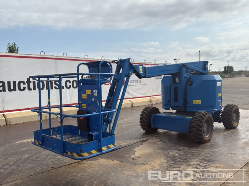 Genie Z34/22 - Nacelle: photos 1 Genie Z34/22 - Nacelle: photos 1