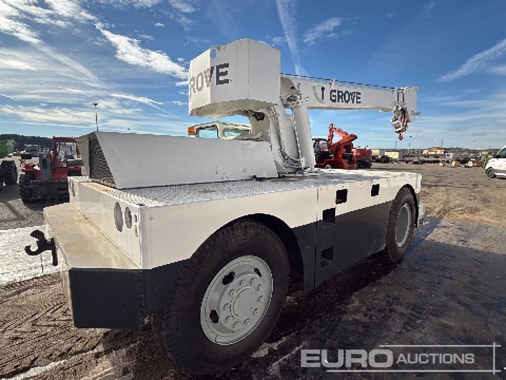 Grove 4x2 Crane, Stabilisers - Grue mobile: photos 5 Grove 4x2 Crane, Stabilisers - Grue mobile: photos 5