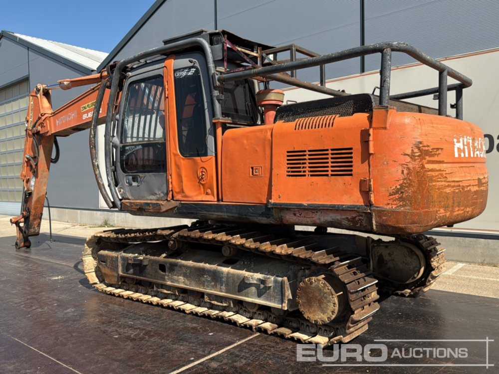 Hitachi ZX210 - Pelle sur chenille: photos 3 Hitachi ZX210 - Pelle sur chenille: photos 3