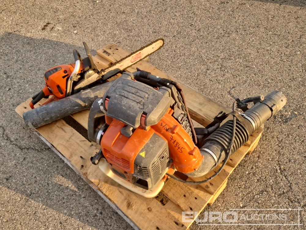 Husqvarna 562XP Gasoline Chainsaw, 580BTS Backpack Leaf Blower - Matériel de chantier: photos 4 Husqvarna 562XP Gasoline Chainsaw, 580BTS Backpack Leaf Blower - Matériel de chantier: photos 4