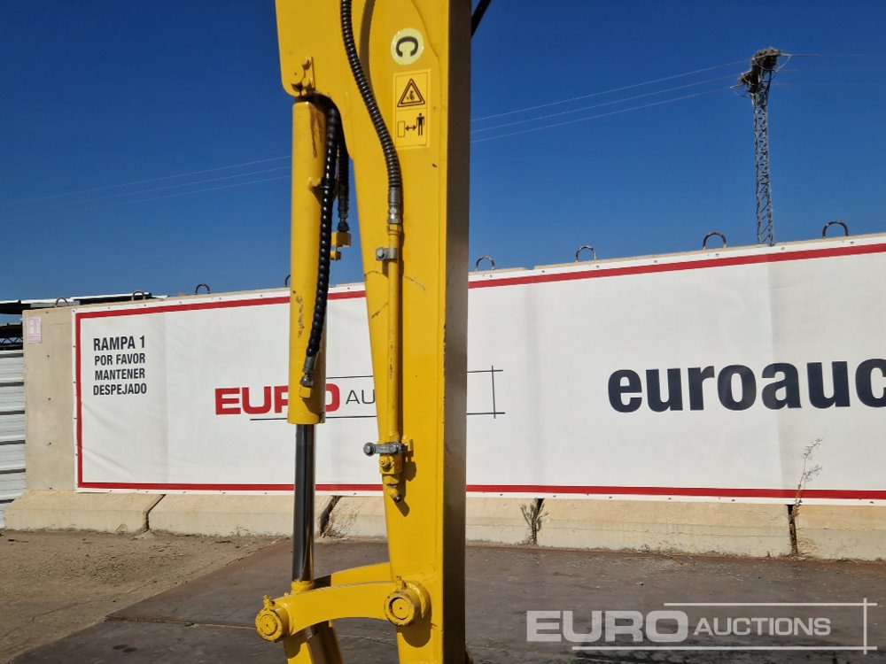 Mini pelle Komatsu PC56-7: photos 24