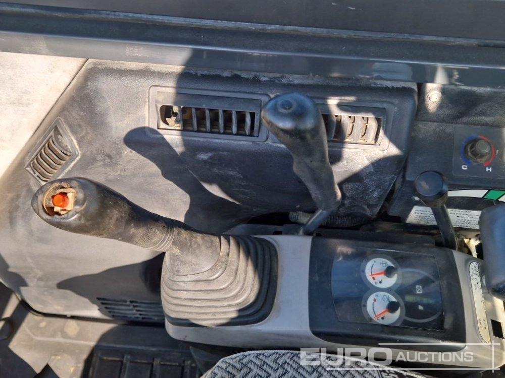 Mini pelle Komatsu PC56-7: photos 37