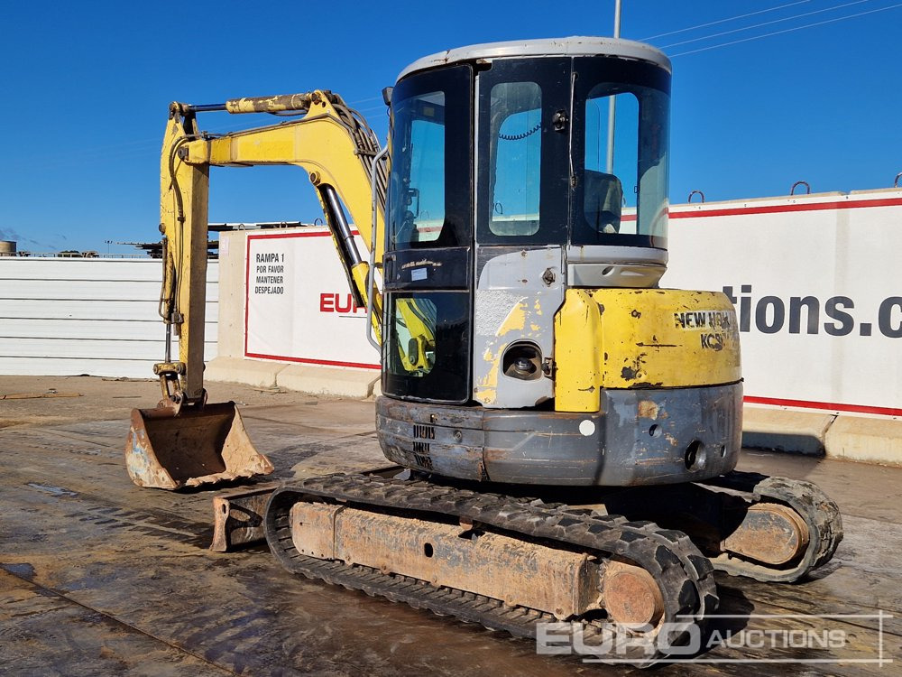 New Holland E50SR-2 - Mini pelle: photos 3 New Holland E50SR-2 - Mini pelle: photos 3